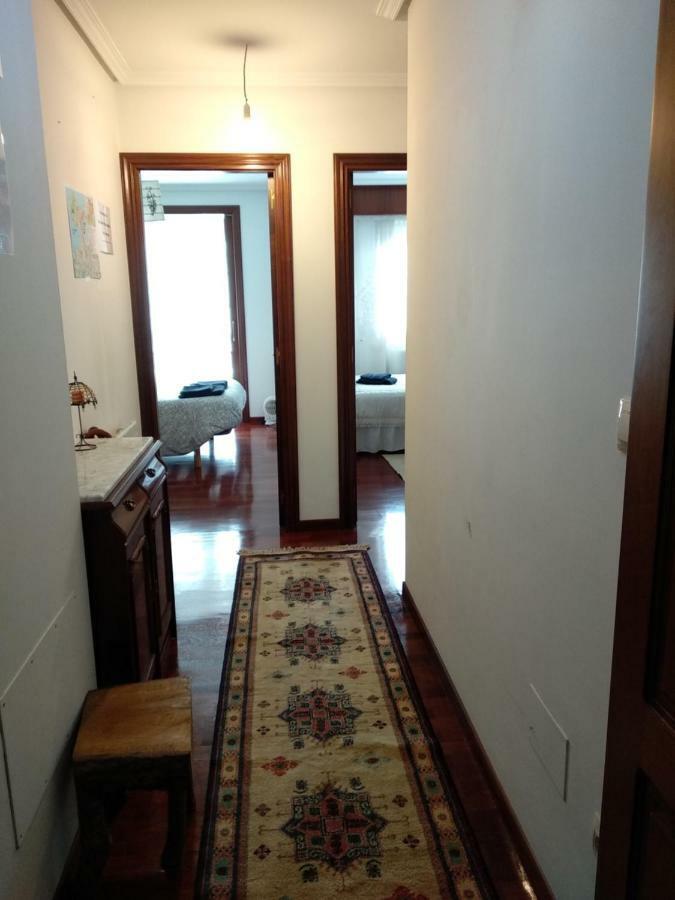 Acogedor Apartamento Cerca De Las Estaciones De Bus Y Tren A Coruna Exterior photo